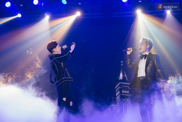 Keeng Music Awards: Soobin thắng đậm, Đông Nhi gây ấn tượng mạnh với sân khấu Keeng Music Awards: Soobin thắng đậm, Đông Nhi gây ấn tượng mạnh với sân khấu